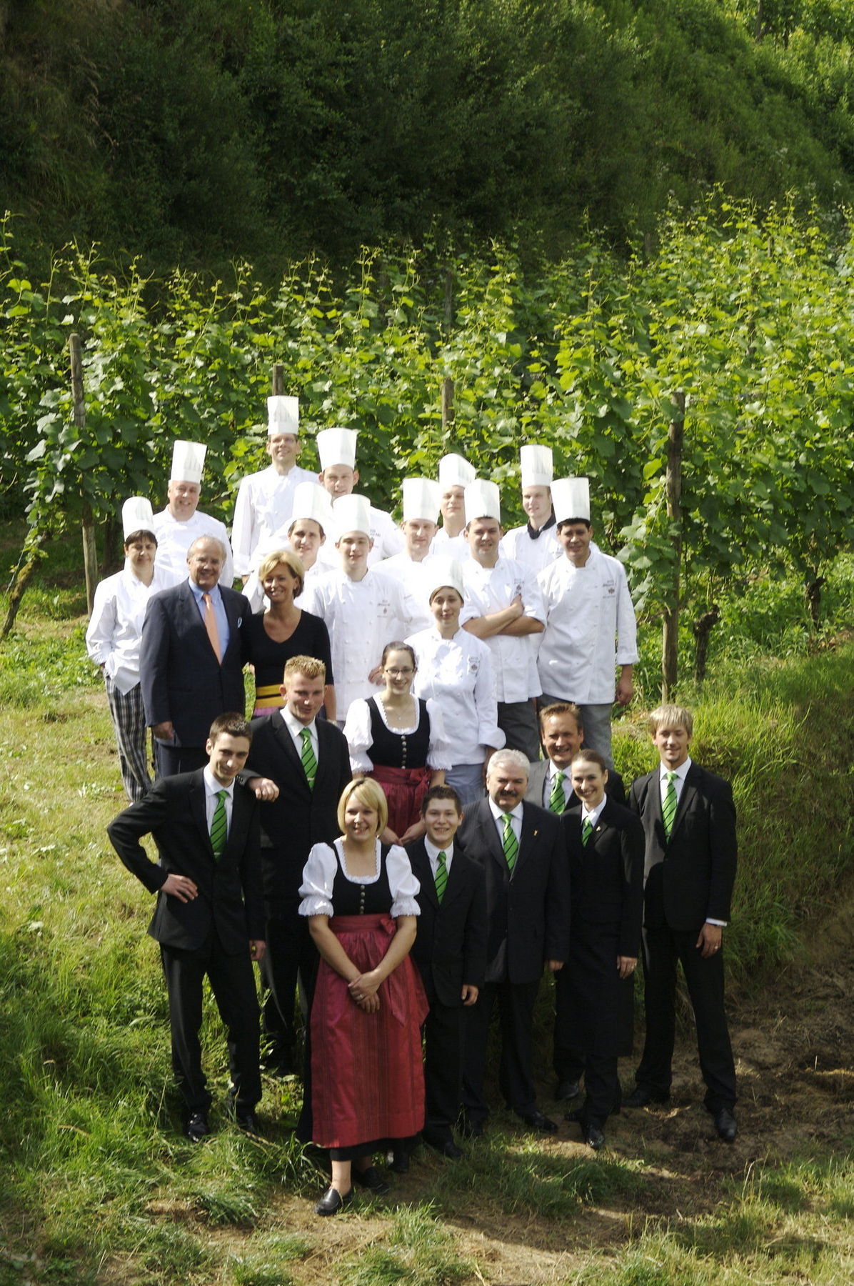 Schwarzer Adler Otel Vogtsburg Restoran fotoğraf